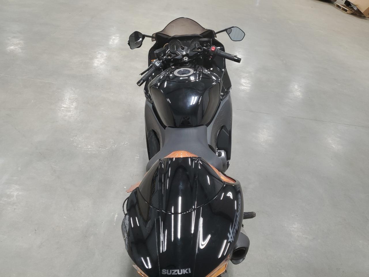 Lot #3290200243 2022 SUZUKI GSX1300 RR