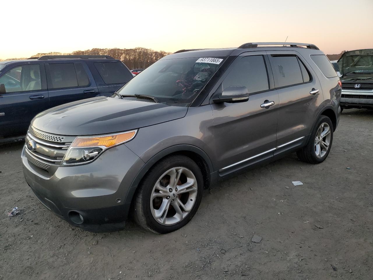 FORD EXPLORER LIMITED