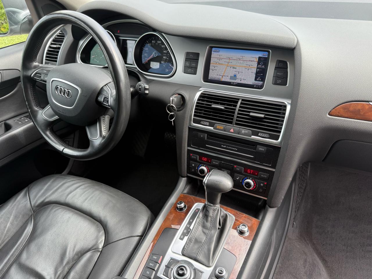 AUDI Q7 PREMIUM PLUS