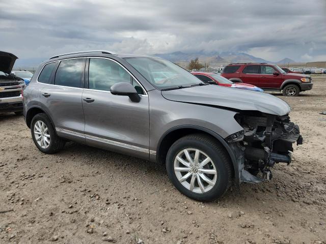 2017 VOLKSWAGEN TOUAREG SP #3293729927