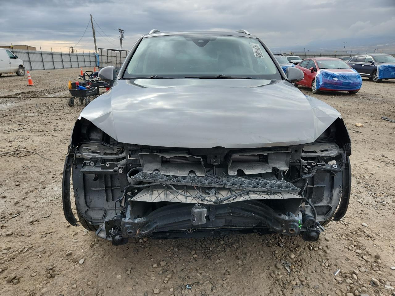 VOLKSWAGEN TOUAREG SPORT