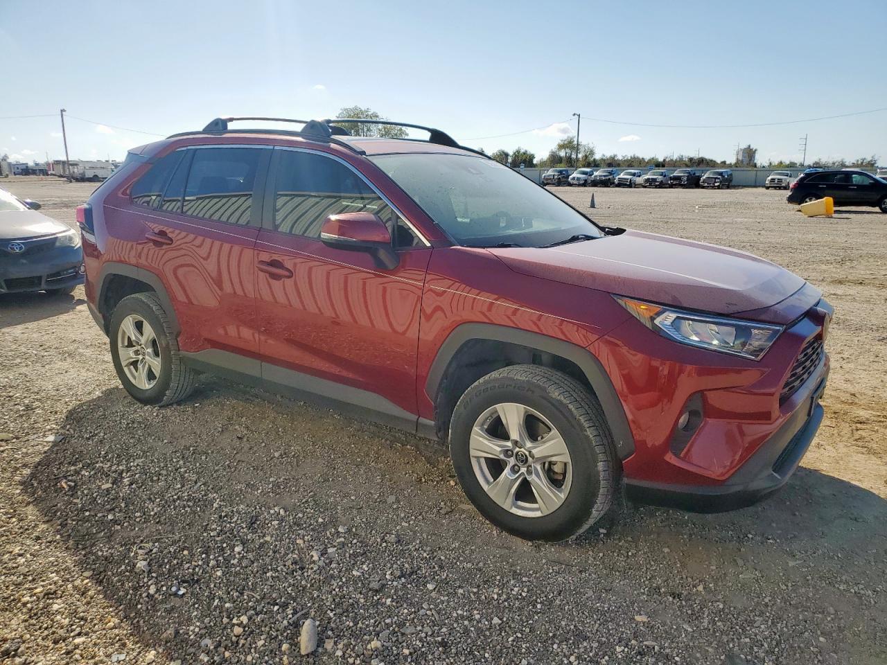 TOYOTA RAV4 XLE