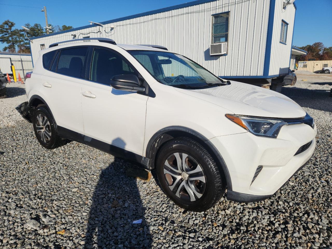 TOYOTA RAV4 LE