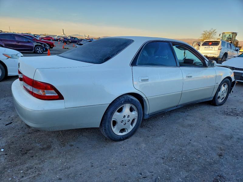 2000 LEXUS ES 300 #3304559468