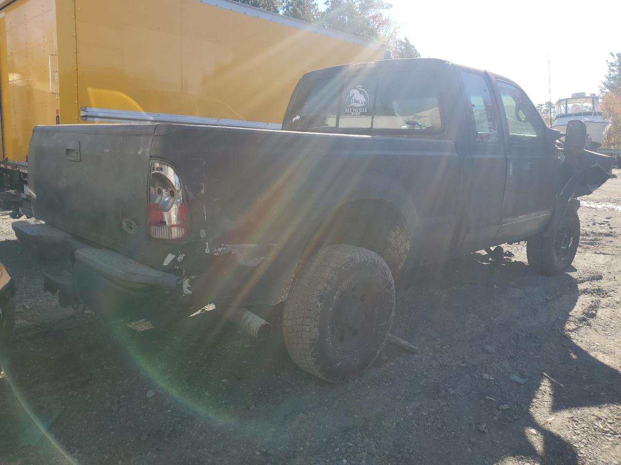Lot #3302797942 2002 FORD F350 SRW S