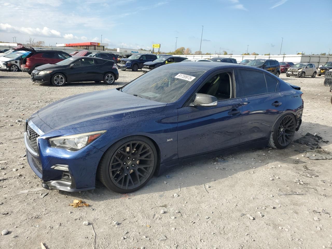 INFINITI Q50 LUXE