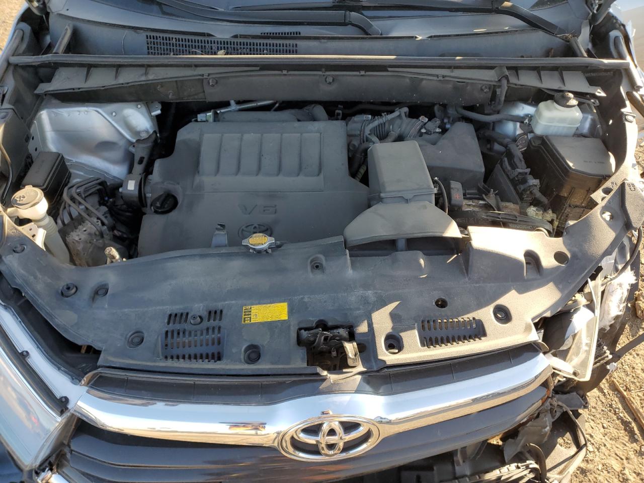 TOYOTA HIGHLANDER XLE