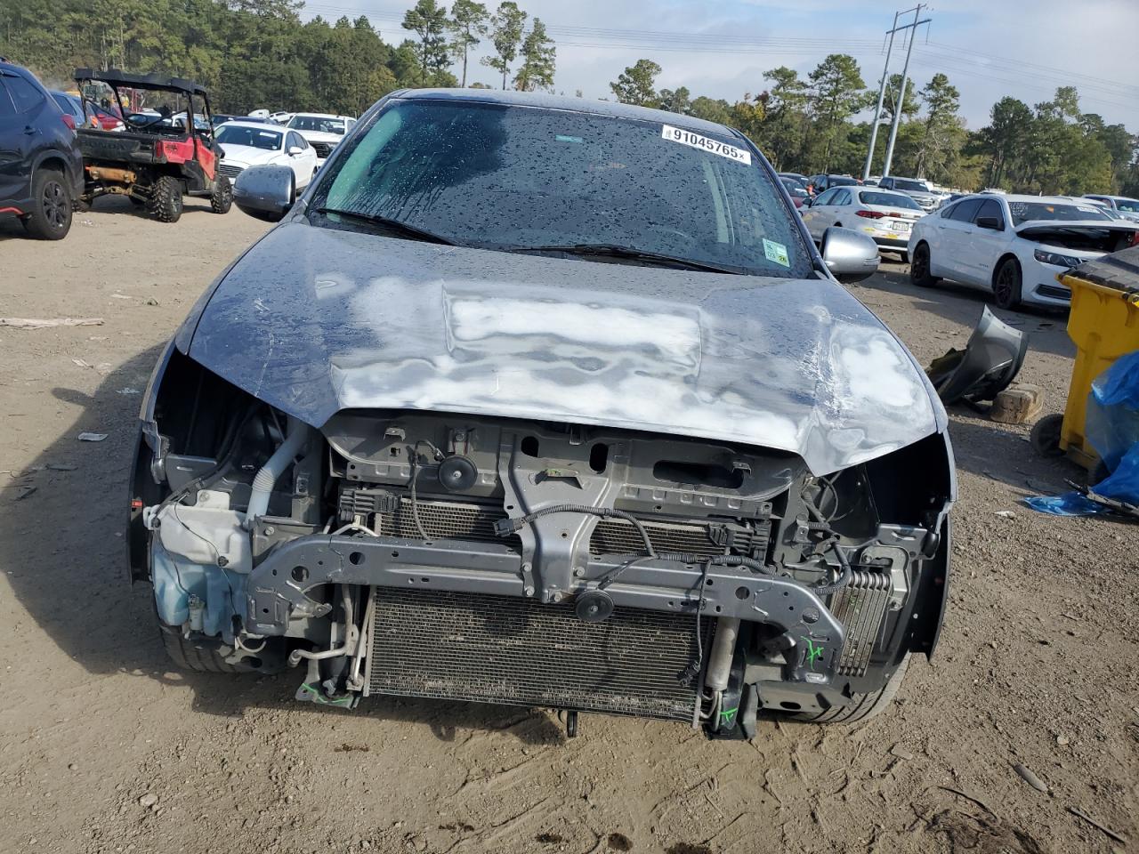 MITSUBISHI OUTLANDER ES