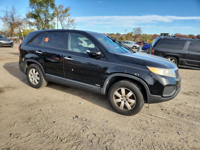 2013 KIA SORENTO LX - 5XYKTCA63DG372436