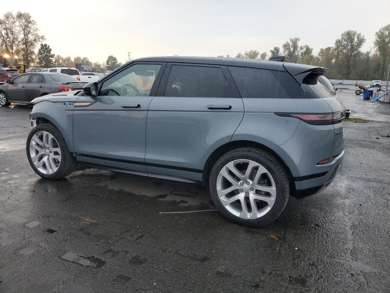 LAND ROVER RANGE ROVER FIRST EDITION