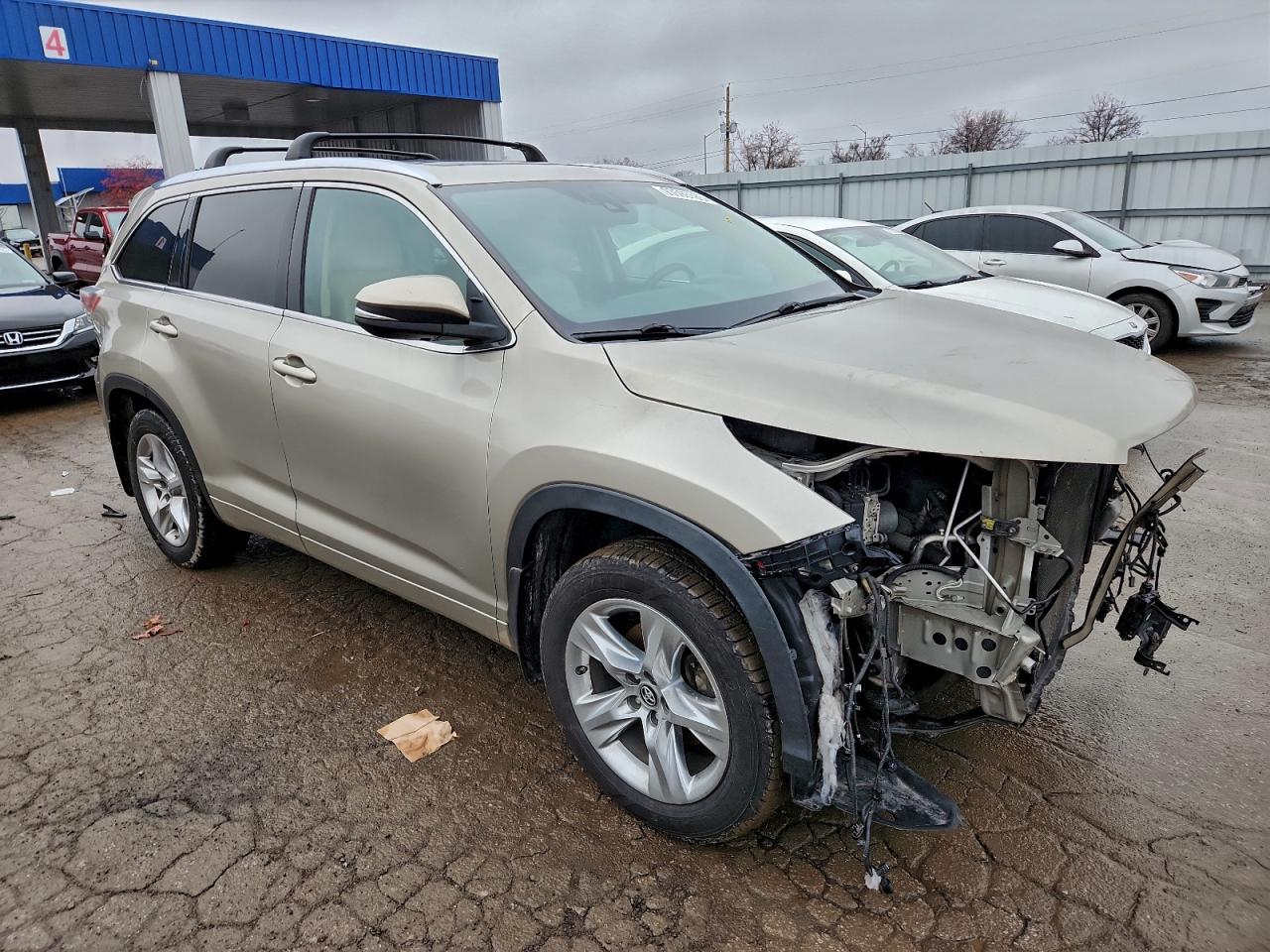 TOYOTA HIGHLANDER LIMITED