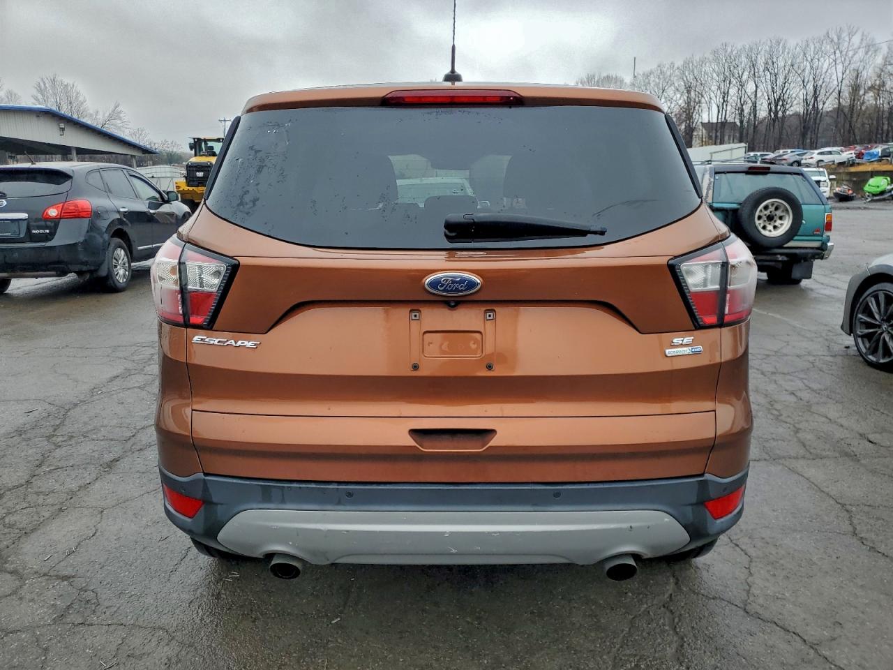 Lot #3301603682 2017 FORD ESCAPE SE