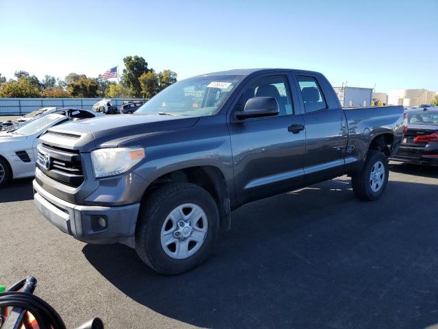 2015 TOYOTA TUNDRA DOU #3304875556