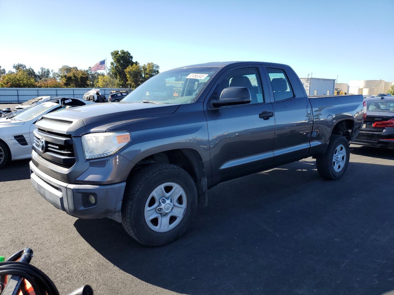 TOYOTA TUNDRA DOUBLE CAB SR