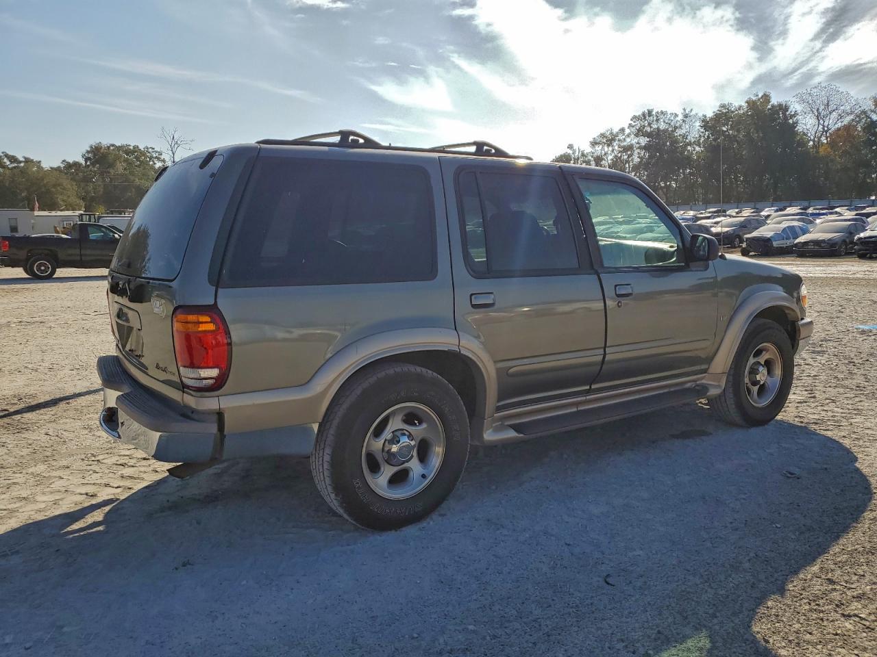 Lot #3301805355 1999 FORD EXPLORER