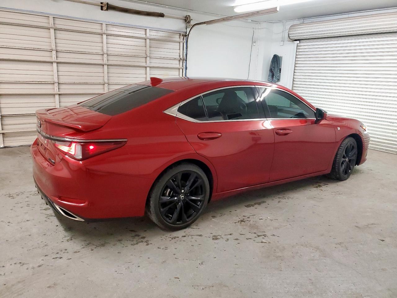 LEXUS ES 350 F SPORT HANDLING