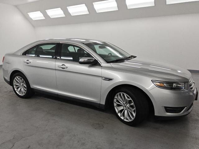 2017 FORD TAURUS LIM #3283798456