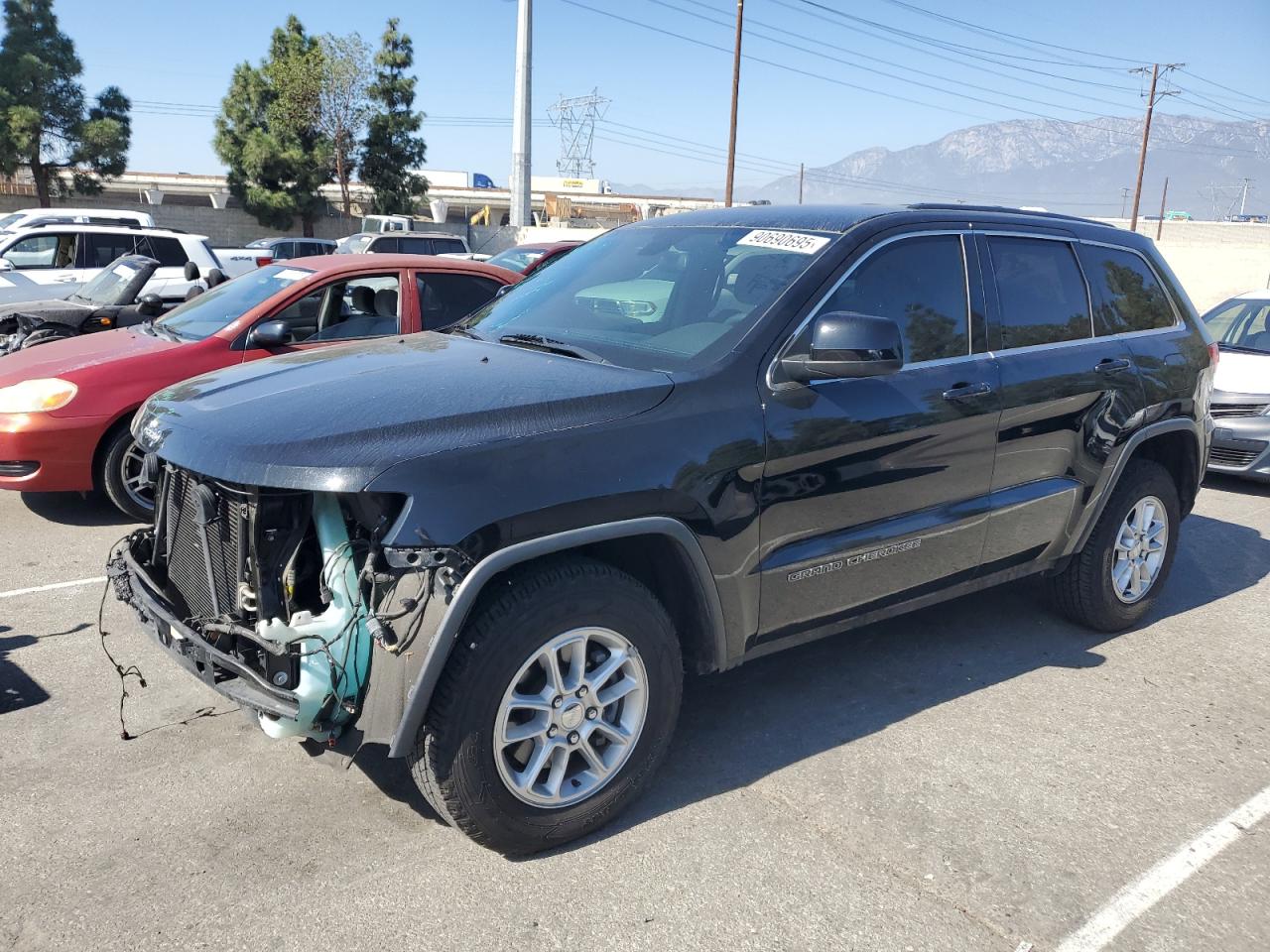 JEEP GRAND CHEROKEE LAREDO