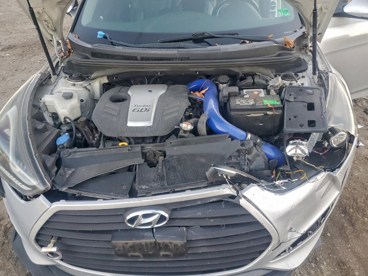 HYUNDAI VELOSTER TURBO