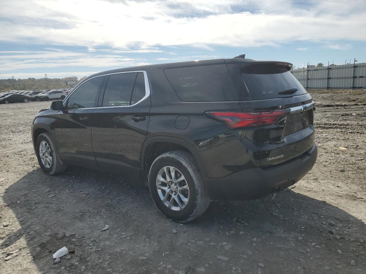 CHEVROLET TRAVERSE LS