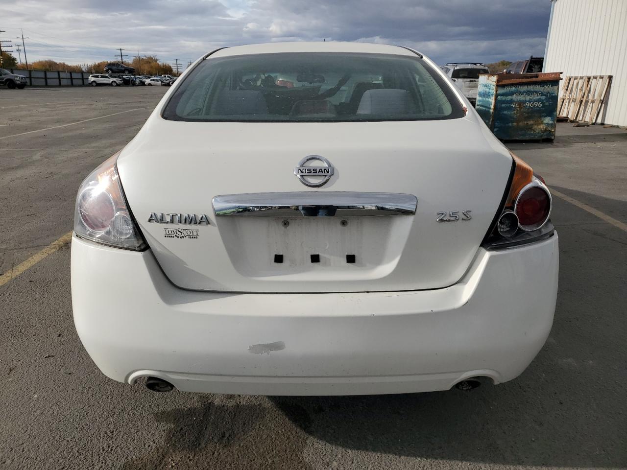NISSAN ALTIMA BASE