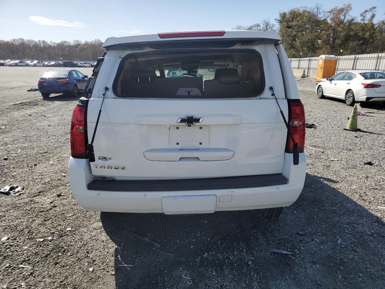 CHEVROLET TAHOE C1500 LT