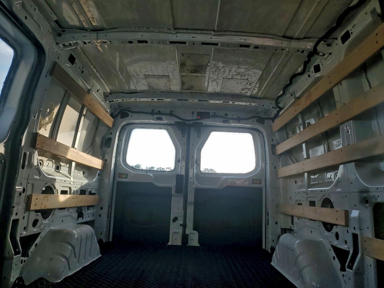 Lot #3301708363 2023 FORD TRANSIT T-