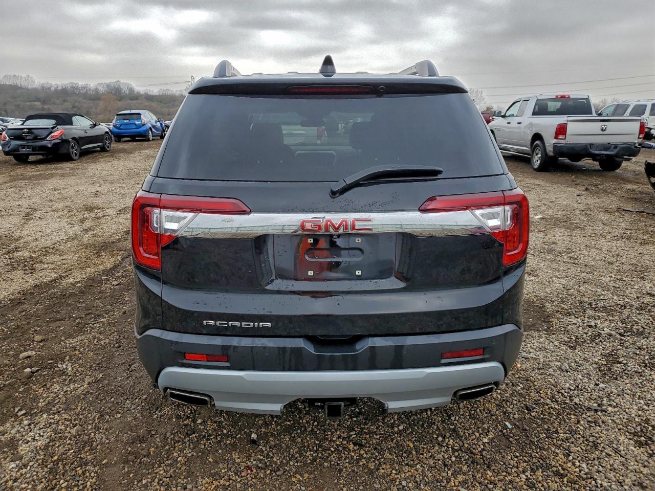 GMC ACADIA SLT
