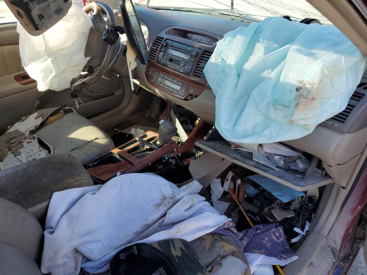 Lot #3293528411 2003 TOYOTA CAMRY LE