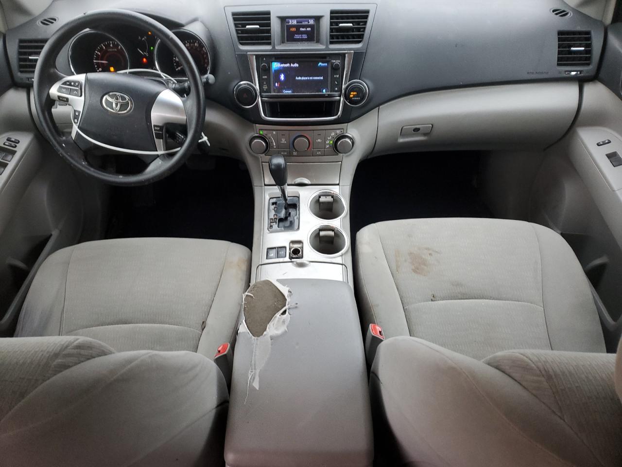 TOYOTA HIGHLANDER BASE