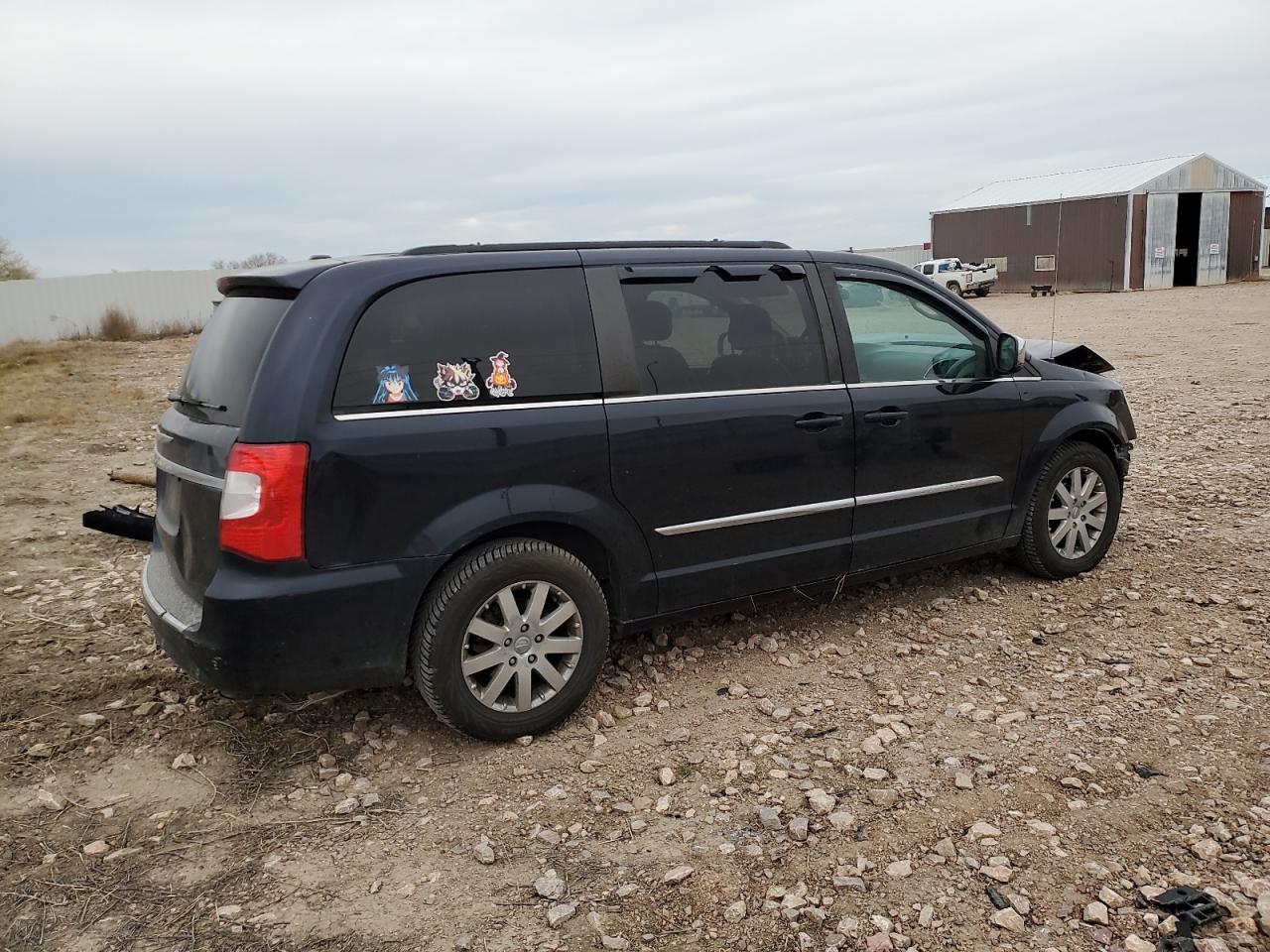 CHRYSLER TOWN & COUNTRY TOURING L