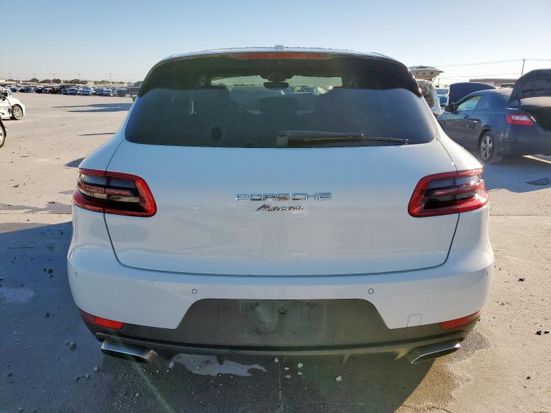 2018 PORSCHE MACAN #3293504427