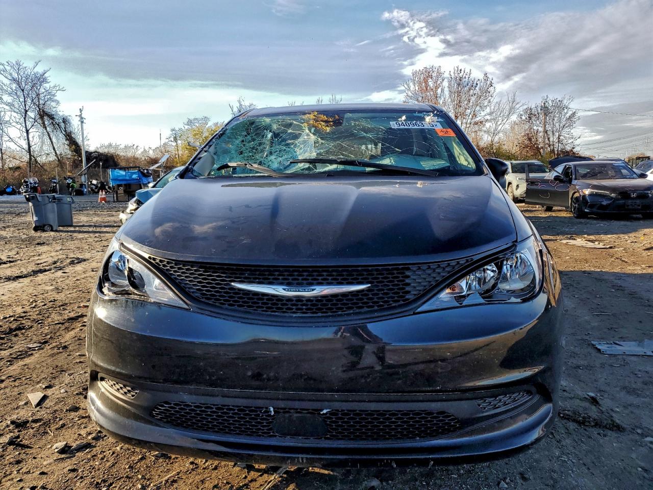 Lot #3303689046 2024 CHRYSLER VOYAGER LX