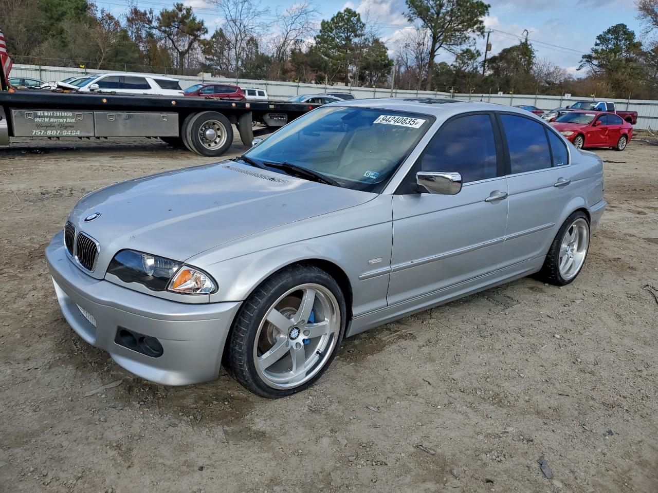 Lot #3303664932 2000 BMW 328I