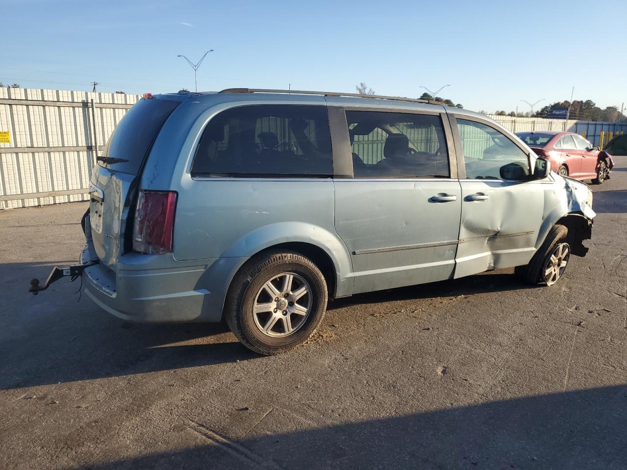 CHRYSLER TOWN & COUNTRY TOURING