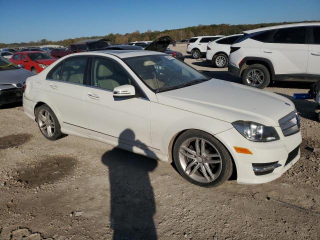 2012 MERCEDES-BENZ C300 4MATI - WDDGF8BB4CF877480