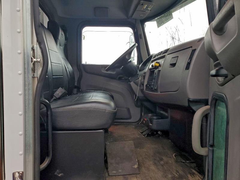 2018 PETERBILT 337 #3296383640