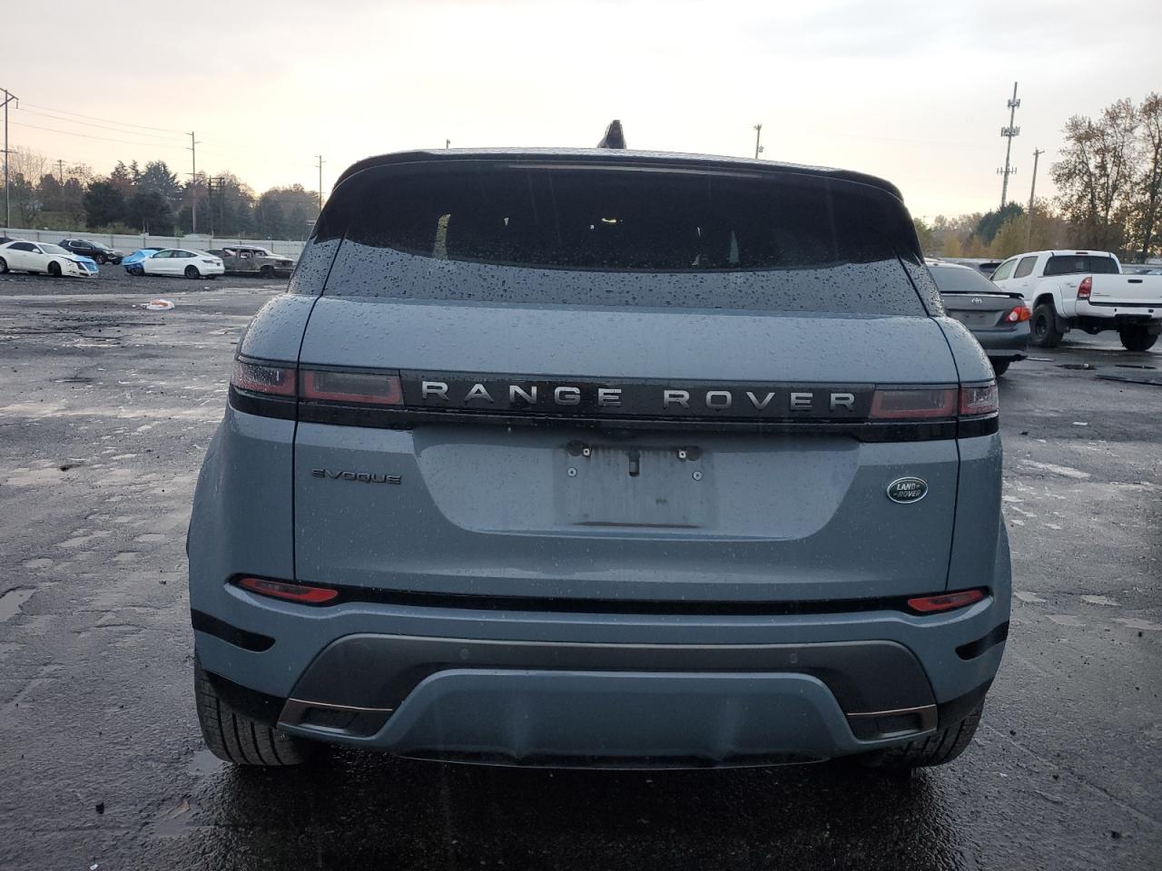 LAND ROVER RANGE ROVER FIRST EDITION