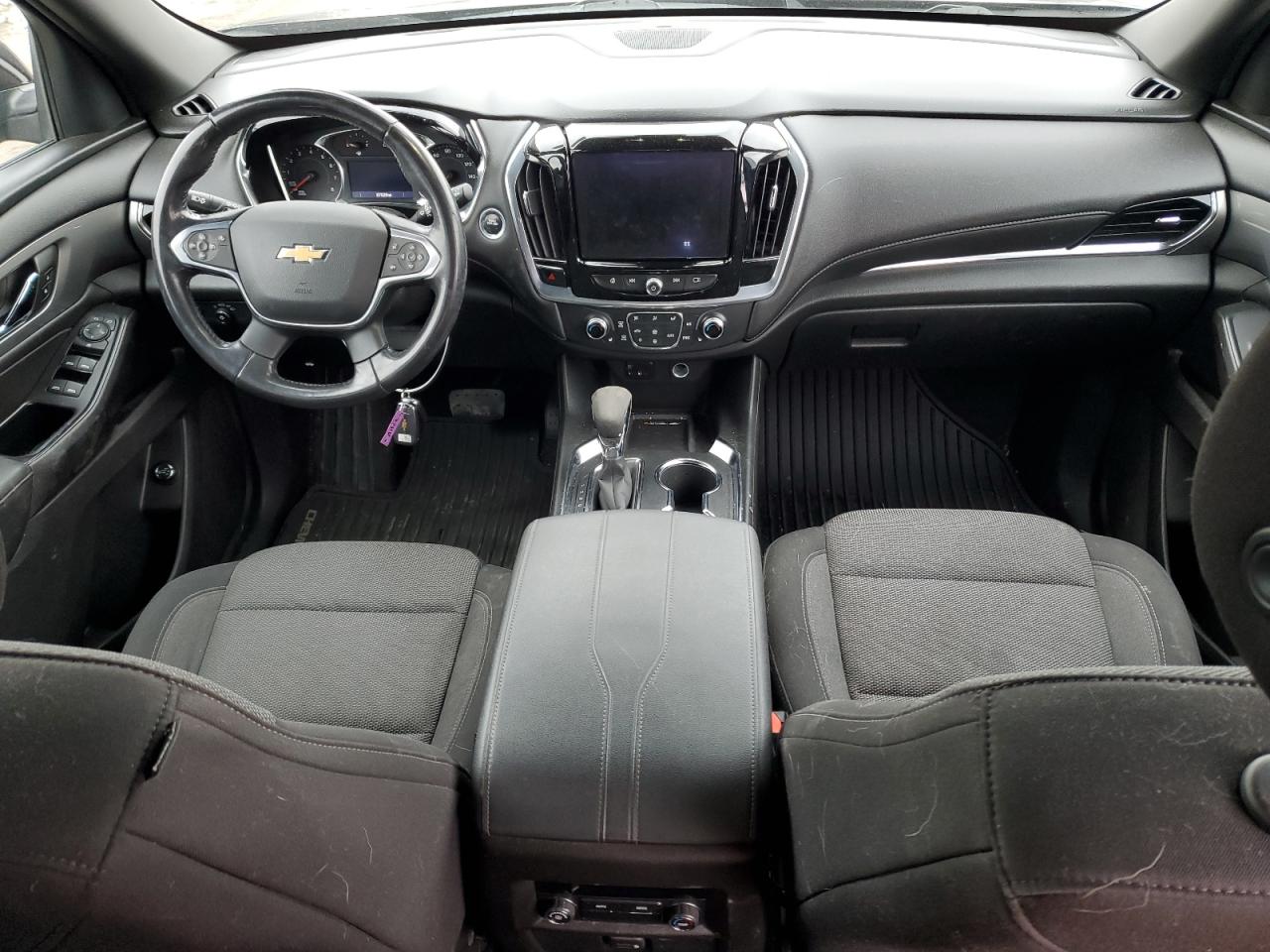 CHEVROLET TRAVERSE LT