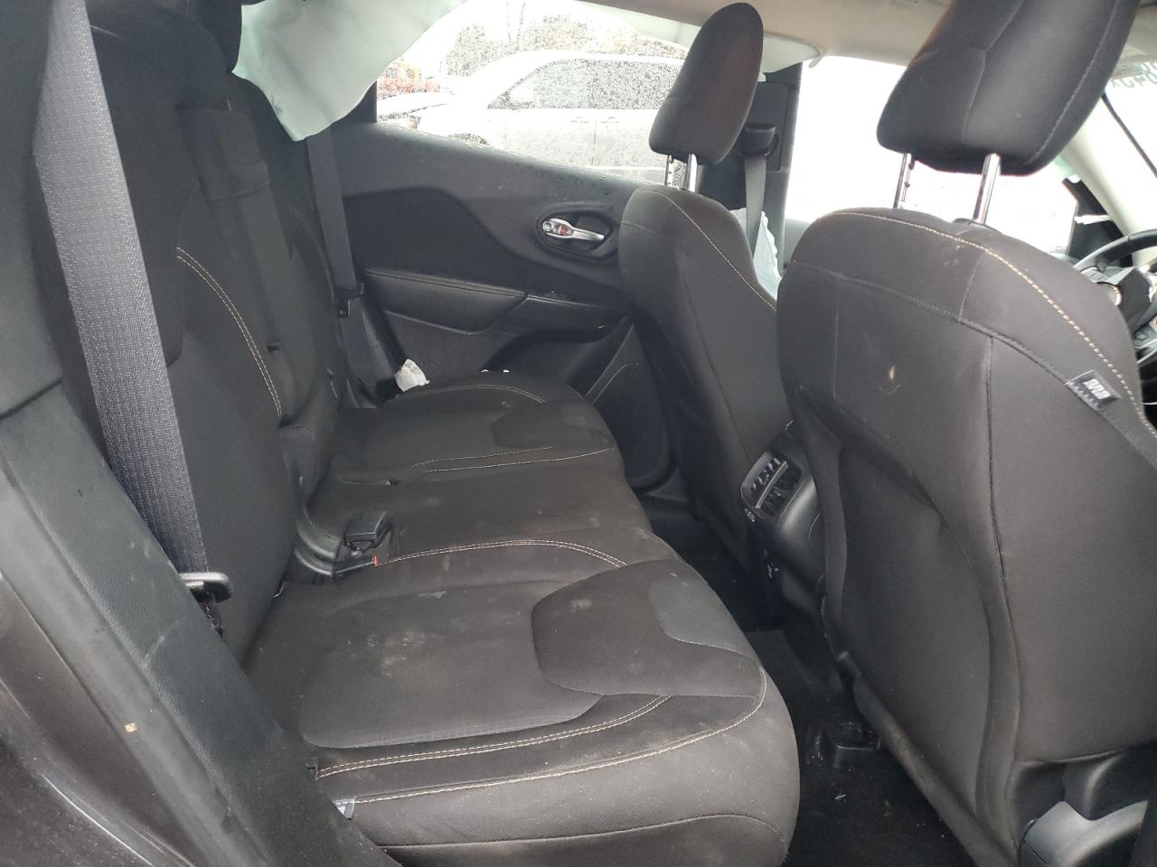 JEEP GRAND CHEROKEE LATITUDE