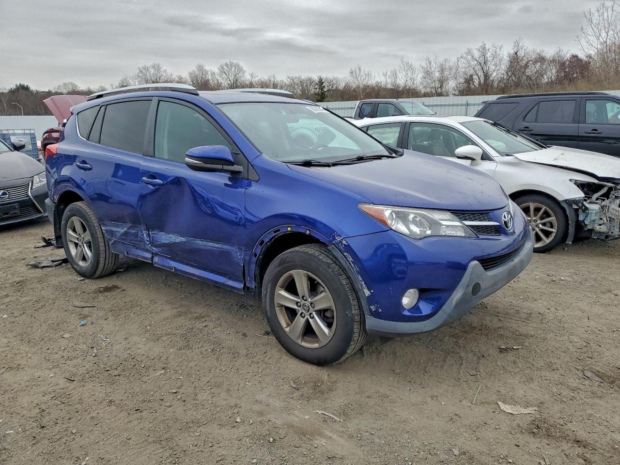 TOYOTA RAV4 XLE