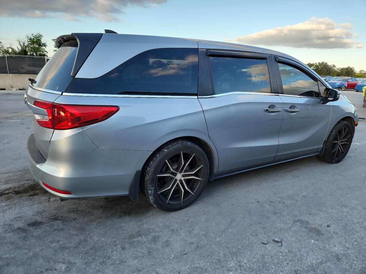 Lot #3315909085 2020 HONDA ODYSSEY EX