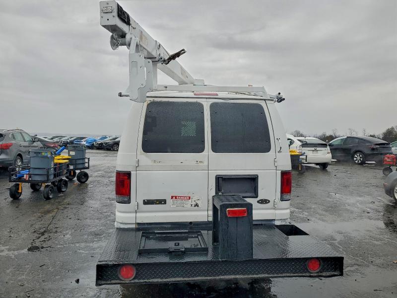 2009 FORD E350 #3303725470