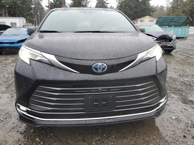 2025 TOYOTA SIENNA LIM #3312457639