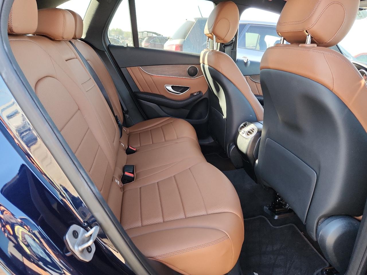 MERCEDES-BENZ GLC-CLASS 300 4MATIC