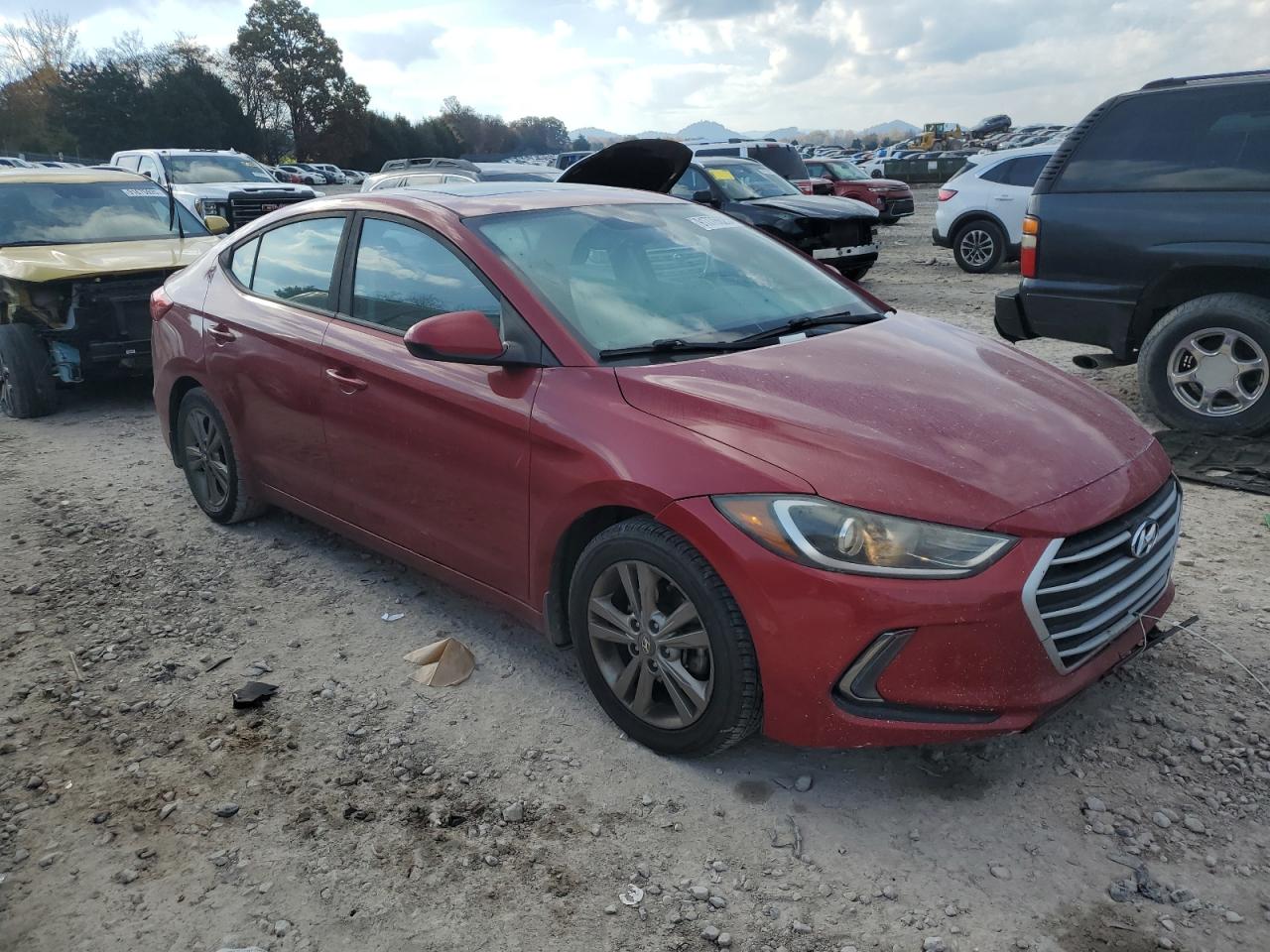 HYUNDAI ELANTRA SE