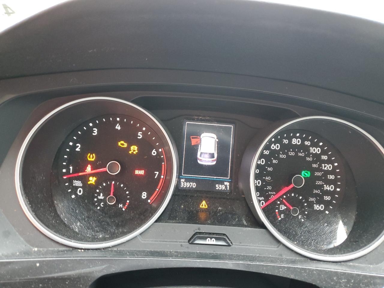 VOLKSWAGEN TIGUAN SE