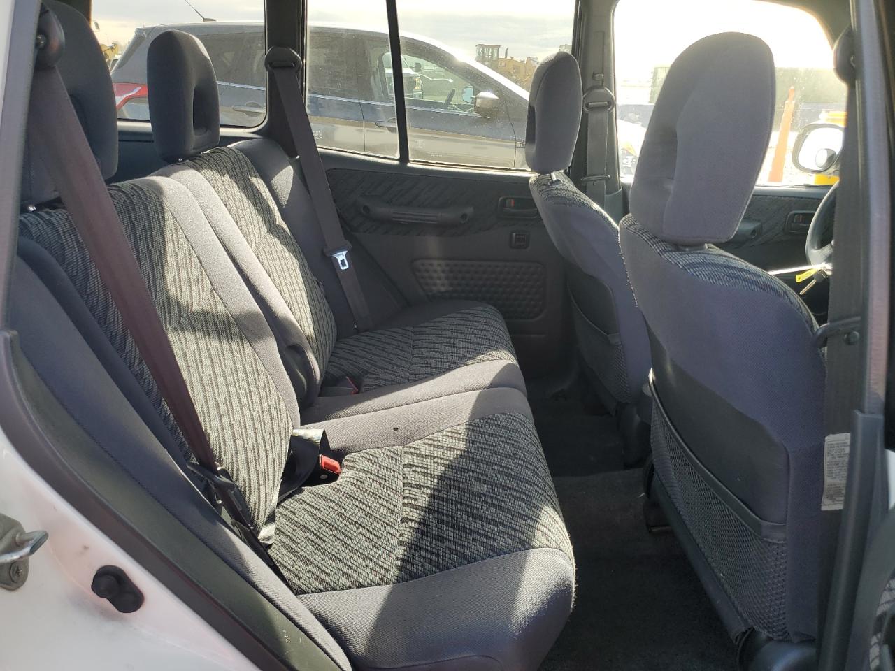 Lot #3286857225 2000 TOYOTA RAV4