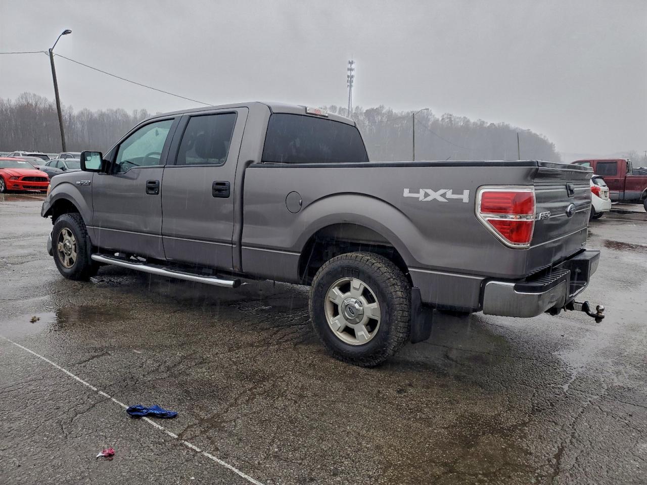 FORD F-150 SUPERCREW