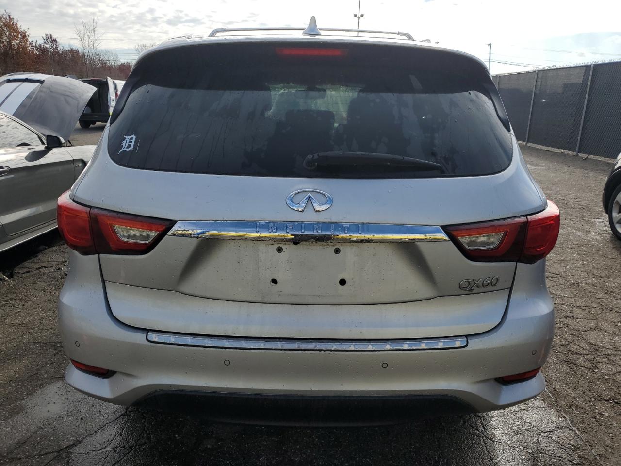 INFINITI QX60